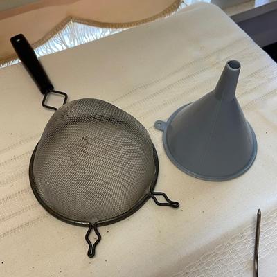 Utensils Lot