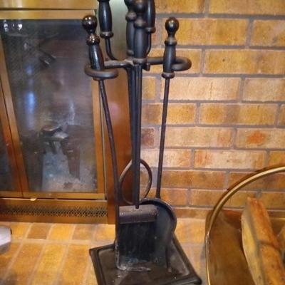 LOT 87  FIREPLACE TOOLS AND METAL LOG HOLDER