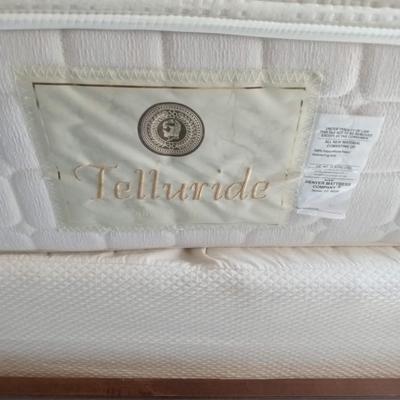 LOT 105  KING SIZE DENVER MATTRESS WITH ASIAN STYLE BED FRAME