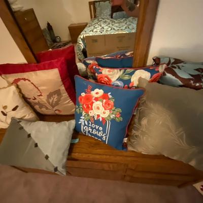 pillows 