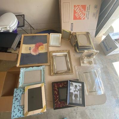 picture frames 