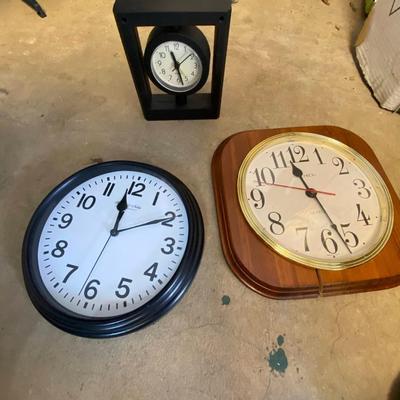clocks 