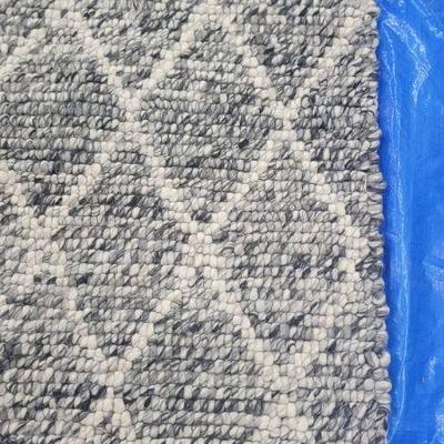 Rug 20
Grey and white Moroccan style loop wool rug
8 x 10
$299