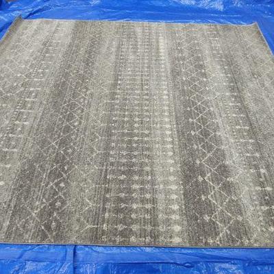 Rug 7
8 x 10 Grey and white Geo rug  $399