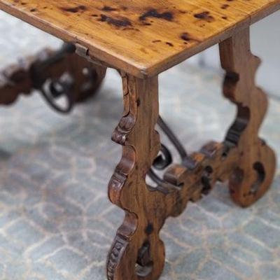 Small italian antique fiadores table
H 19" W 25" D 17"
$849