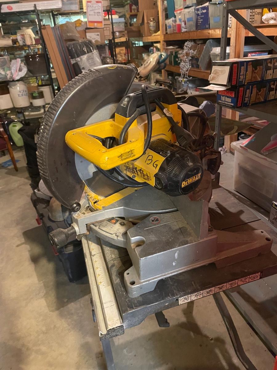 Dewalt DW705 12" Chop Saw with new blade! Working Condition