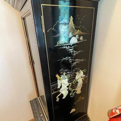 Black Lacquer / Mother of pearl inlay Grandfather clock