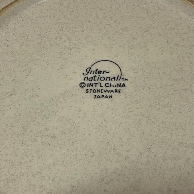 International China Heartland Covered Casserole Dish