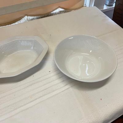 Two Vintage Johnson Brothers "Athena" Vegetable Bowls