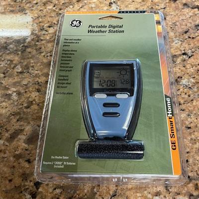 Four Piece Electronic Lot