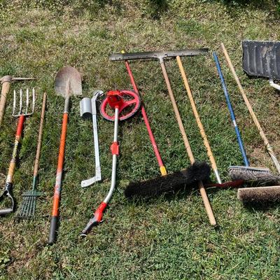 Lot #2 Lawn and Garden Tools