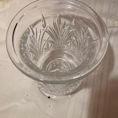 23 Royal Limited Lead Crystal Pedestal Vase