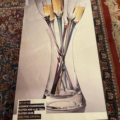 Artland Set of Six Handblown Champagne/Wine Flutes - NEW IN BOX