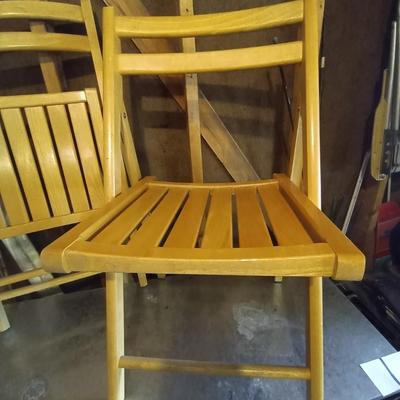 LOT 2 TWO VINTAGE WOODEN FOLDING CHAIRS