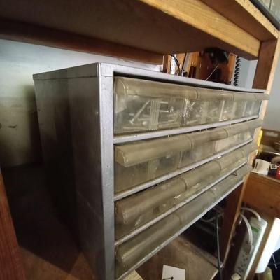 LOT 3 METAL ORGANIZER WITH HARDWARE