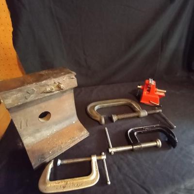 LOT 5 ANVIL AND CLAMPS