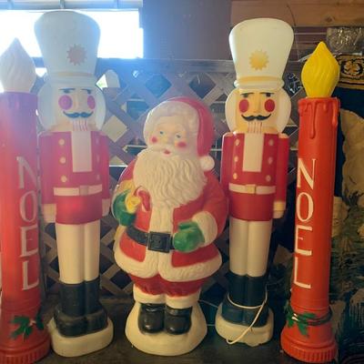 Blow Mold Santa with 2 nut crackers and 2 noel candles