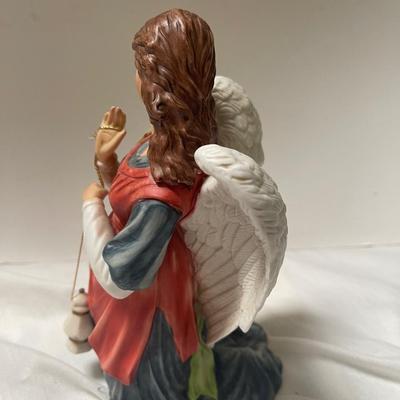 O'Well Hand Painted Fine Porcelain Kneeling Angel Figurine Holding Lantern Mint