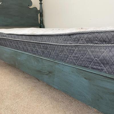 Twin Bed Set