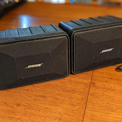 Nice set of Bose Roommate Speakers