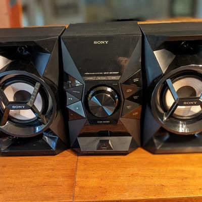 Sony Home Audio System MHC-EC619iP