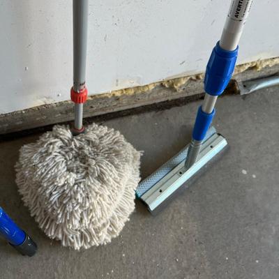 Mops & Cleaning tools