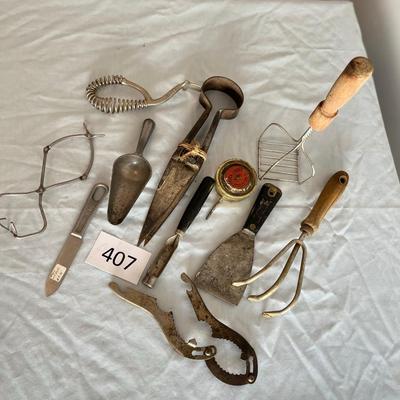 Vintage lot of utensils