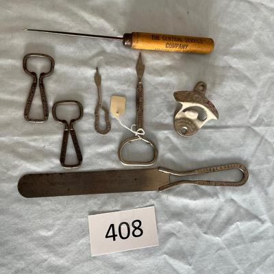 Vintage Advertising Utenisls