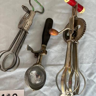 Lot of Egg Beaters mixers & ice cream scoup