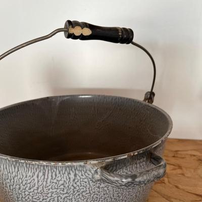 Graniteware Bucket/ Pail