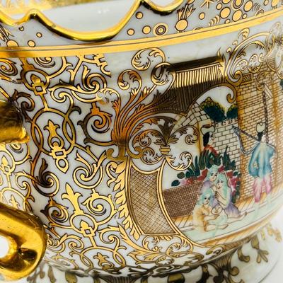 ORIENTAL ACCENT ~ Gold Double Handle Vase