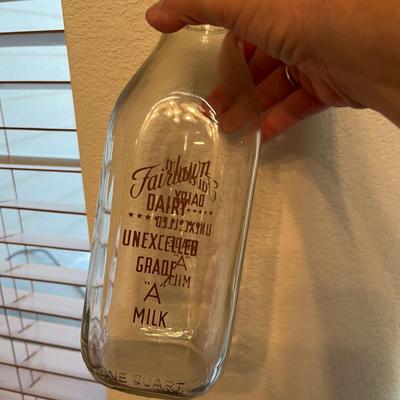 Milk Carrier & 4 Quart Bottles + pint