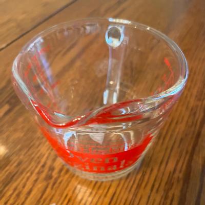 Pyrex measuring cups