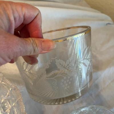 Lot of 8 crystal glass bowls