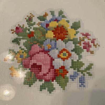 Dinnerware Grouping Cross Stitch Flowers pattern