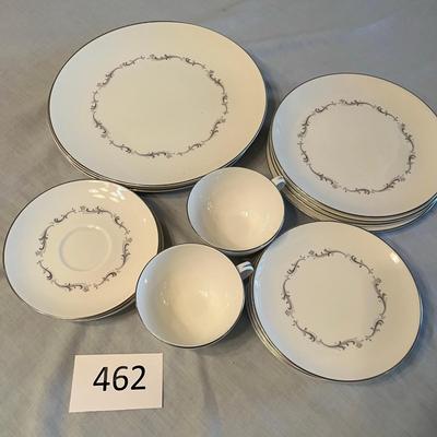 Royal Doulton Dinnerware grouping