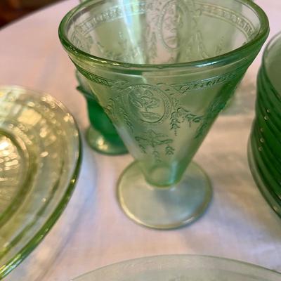 Green Depression Lot Uranium Glass