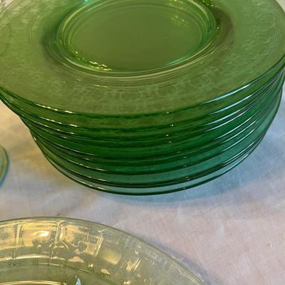 Green Depression Lot Uranium Glass