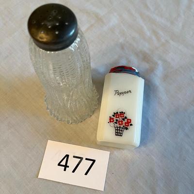 Tipp City Pepper Shaker and Unsual Tassel Shaker
