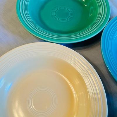 Fiesta Fiestaware Vintage 4 Deep Plates