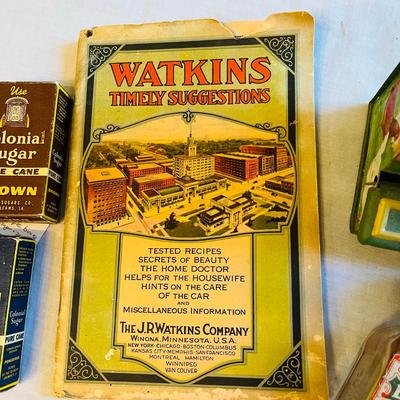 Lot of Kitchen Items