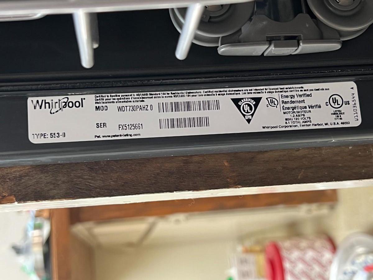 Whirlpool Dishwasher with Fan Dry Model WDT730PAHZ0