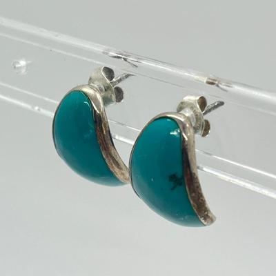 LOT 2: Pierced Earrings 925 Silver Thailand Turquoise