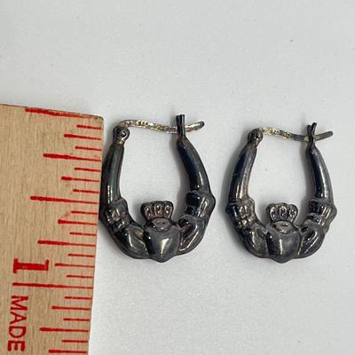 LOT 7: Failte Irish Claddagh Sterling Silver Pierced Hoop Earrings