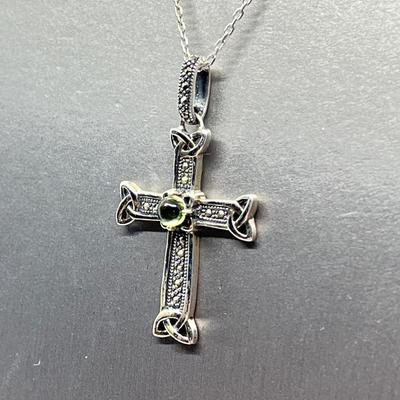 LOT 17: Sterling Celtic Cross Pendant Made in Ireland on 18