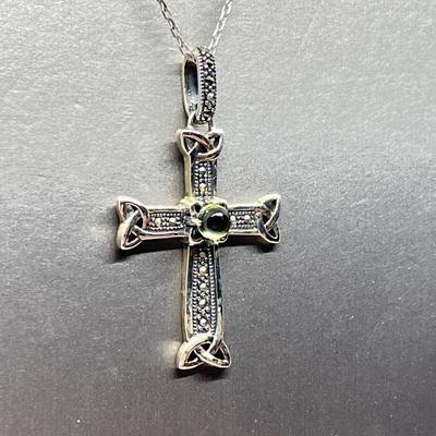 LOT 17: Sterling Celtic Cross Pendant Made in Ireland on 18" Silver Chain