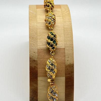 LOT 40: Jaqueline Kennedy Reproduction Royal Color Bracelet - 7-1/4