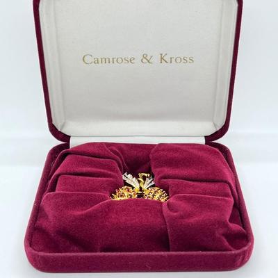 LOT 45: Jaqueline Kennedy Dual Berry Pin