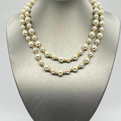 LOT 52: Jaqueline Kennedy 2-Strand Simulated Pearl and Bead 18