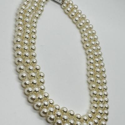 LOT 57: Jaqueline Kennedy 17" Triple Strand Simulated Pearl Necklace